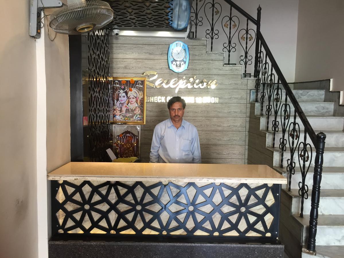 New Karan Hotel Jammu Εξωτερικό φωτογραφία