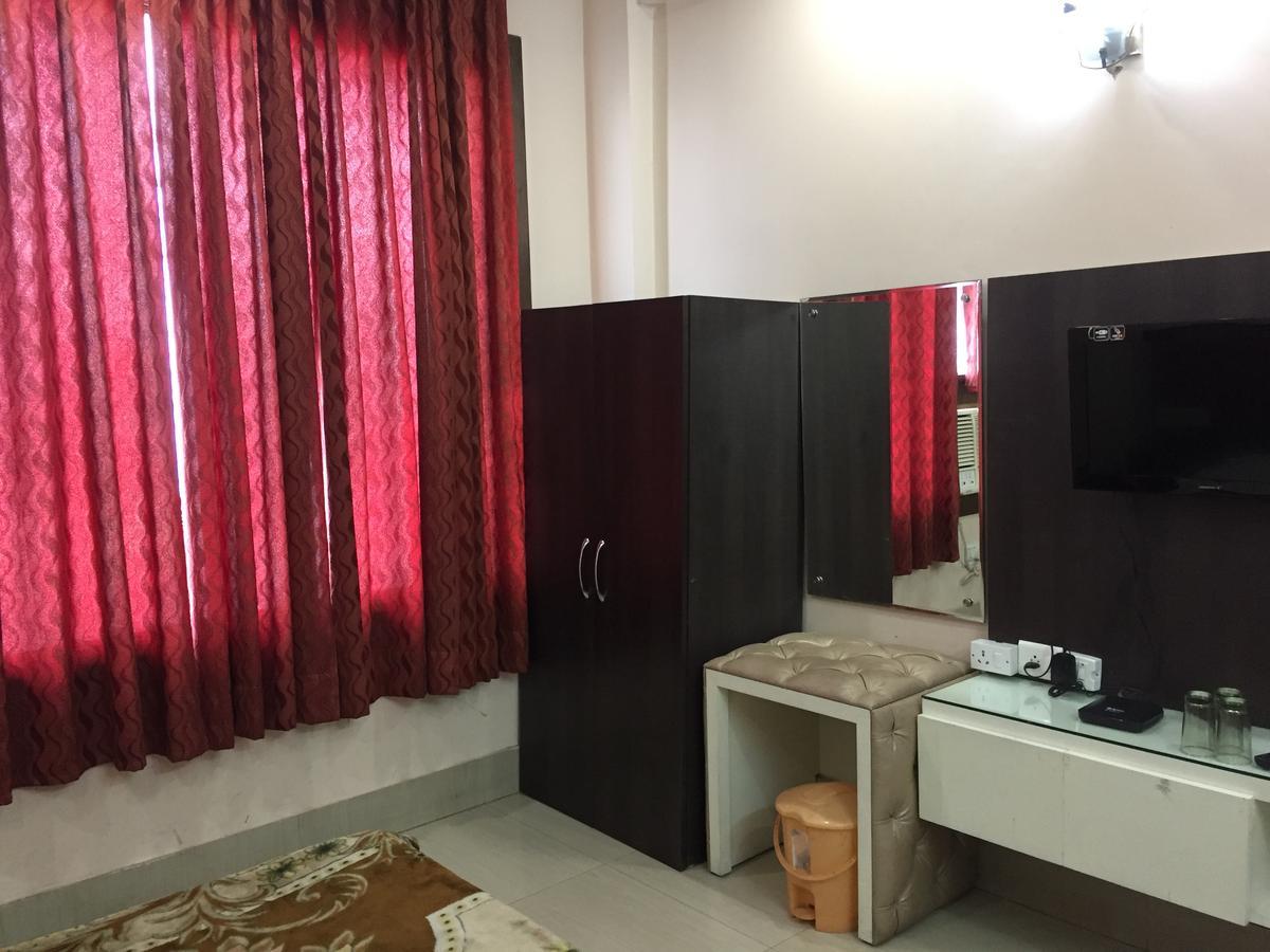 New Karan Hotel Jammu Εξωτερικό φωτογραφία
