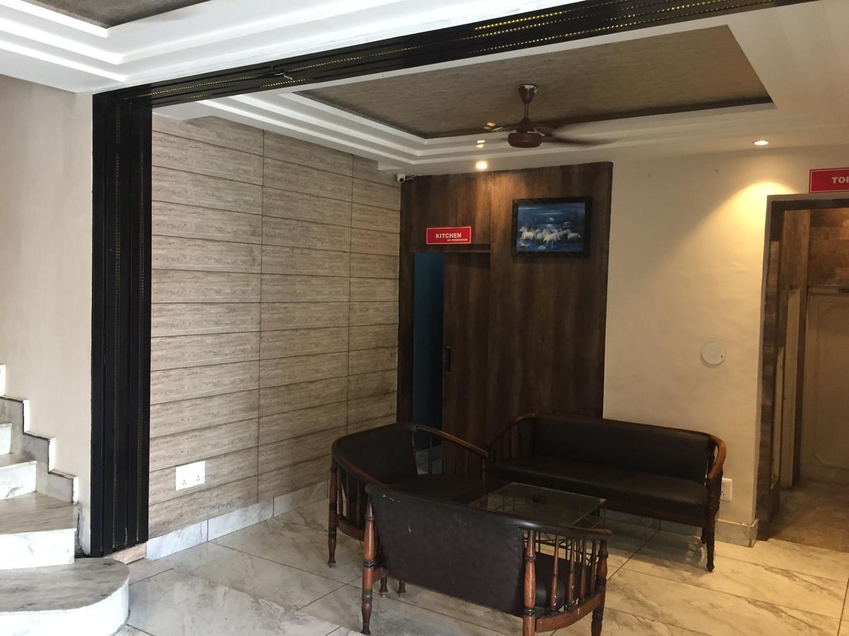 New Karan Hotel Jammu Εξωτερικό φωτογραφία